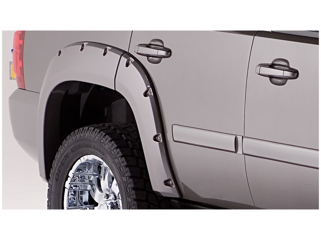 Bushwacker 07-14 Chevy Tahoe Pocket Style Flares 4pc Does Not Fit LTZ - Black
