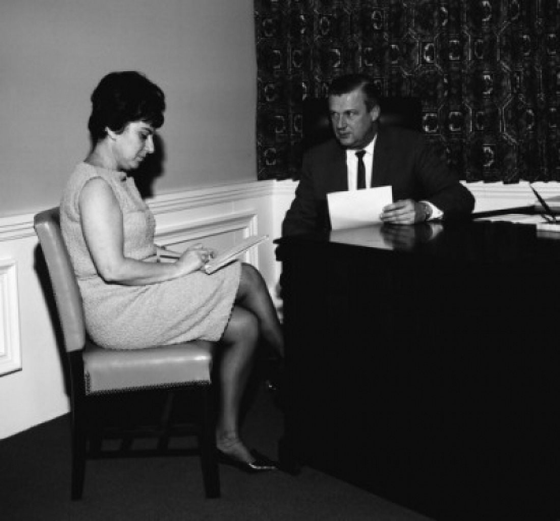 Businessman dictating secretary document Canvas Art - (18 x 24)