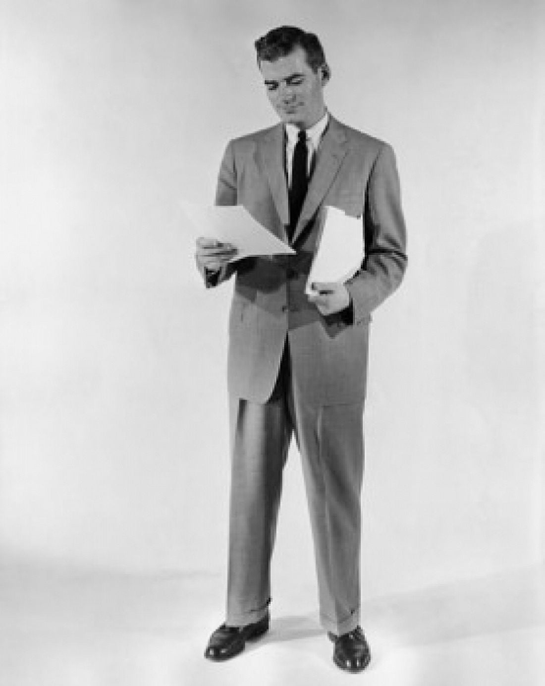 Businessman reading document Canvas Art - (18 x 24)