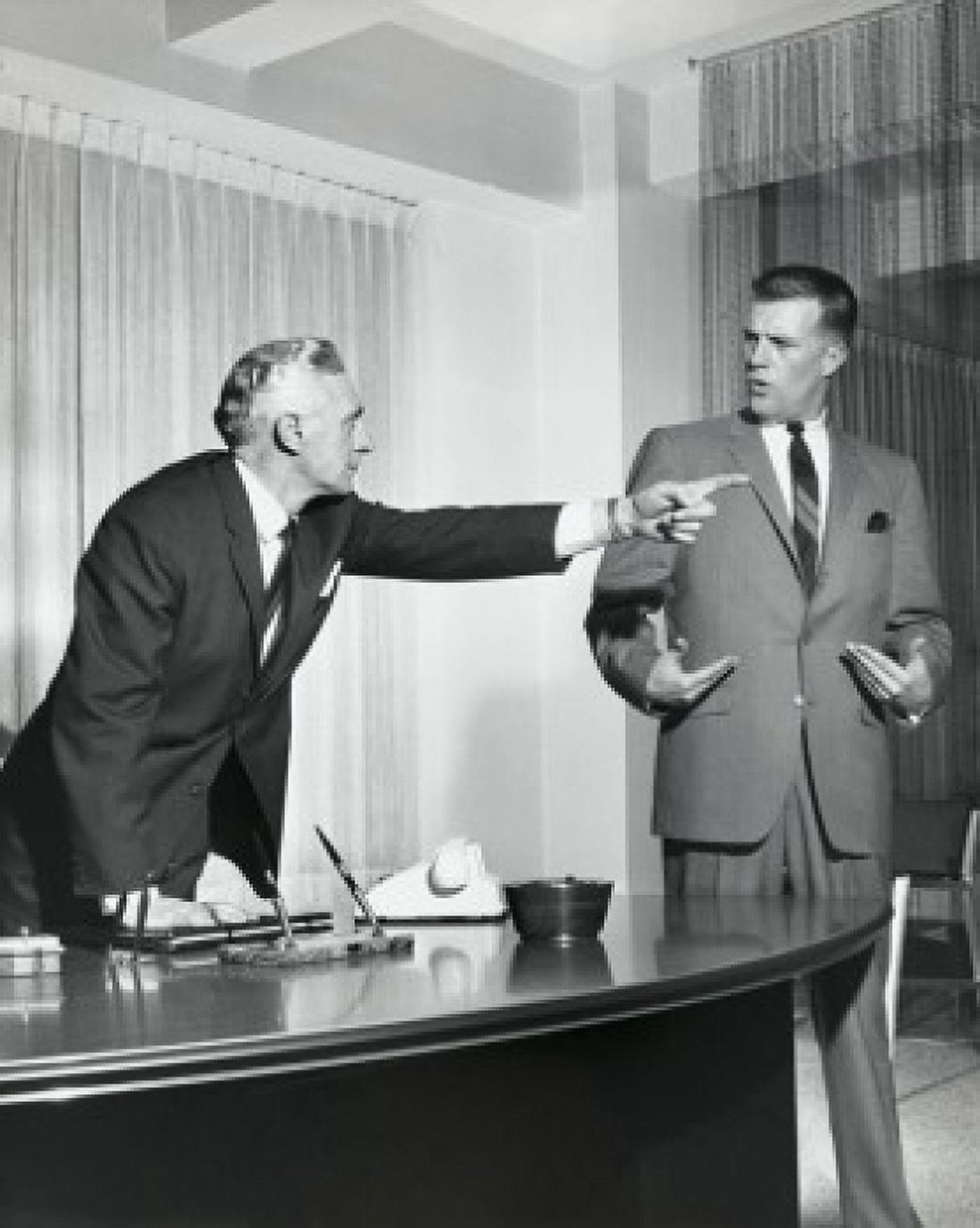 Businessman scolding another businessman Canvas Art - (18 x 24)