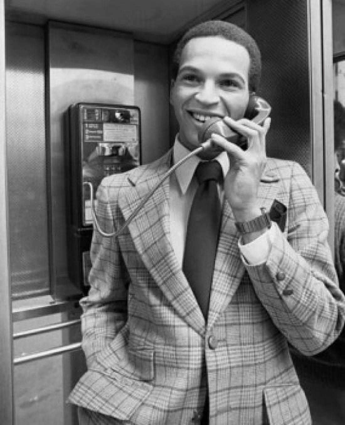 Businessman talking on a pay phone Canvas Art - (18 x 24)