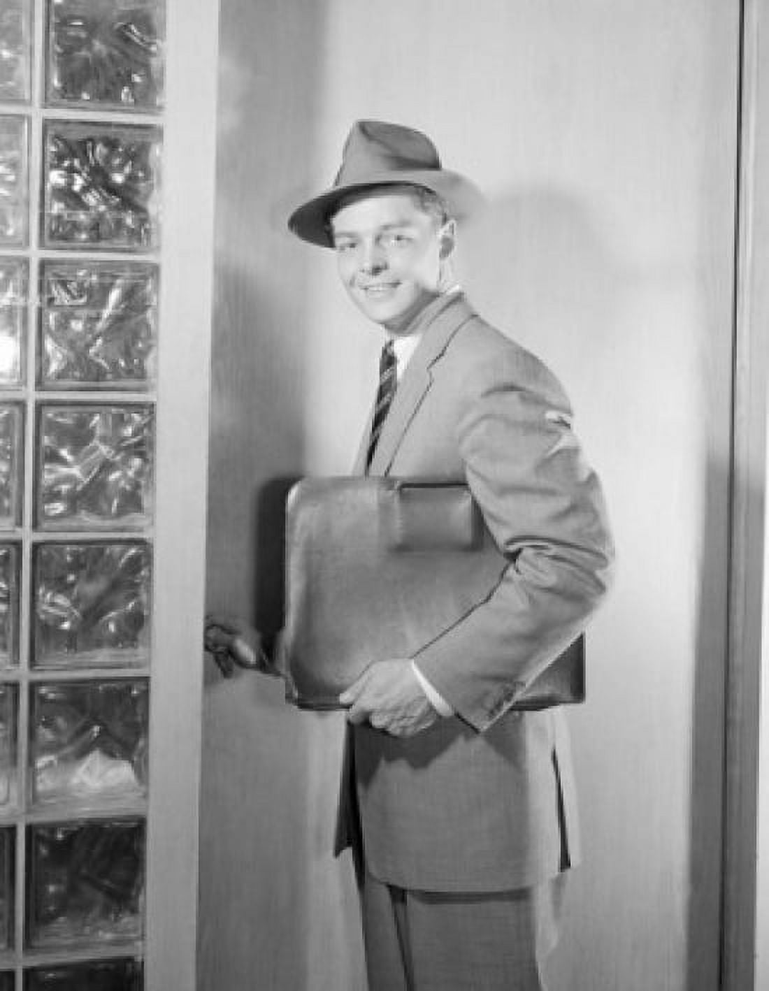 Businessman with briefcase Canvas Art - (18 x 24)