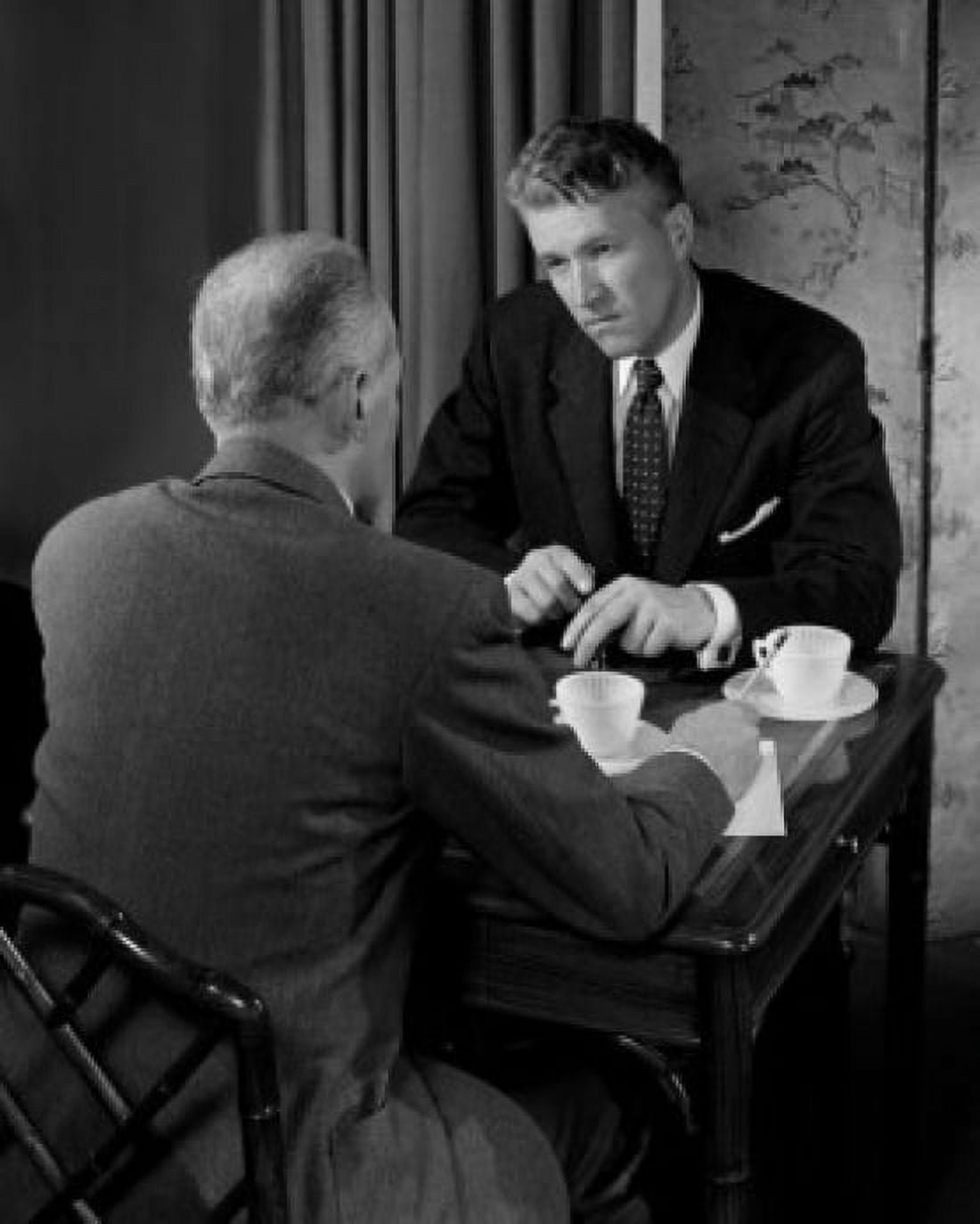 Businessmen talking in cafe Canvas Art -  (18 x 24)
