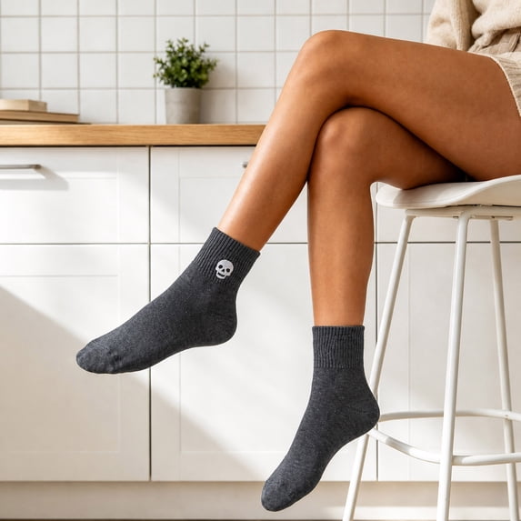 Busydd Halloween Socks for Women Fashion Cute Print Crew Socks Comfortable Casual Holiday Cotton Socks
