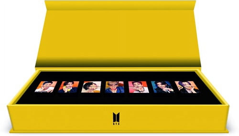 Butter - Keychain Cube Set, incl. 7 Keyrings, Photo Cards & Photo Stand, LNS International, K-Pop