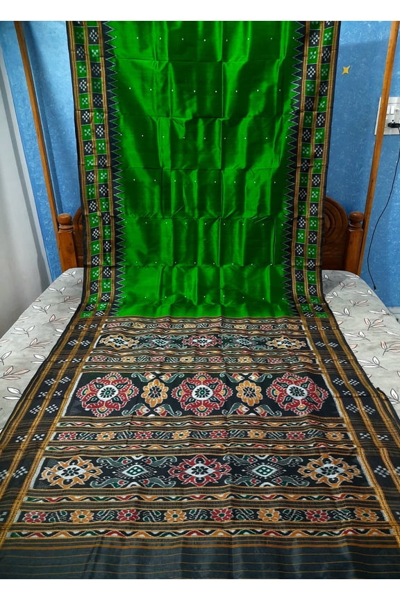 Buy Authentic Handcrafted Odisha Sambalpuri silk Sarees Online Elegant khandua silk sarees , with intricate weaving