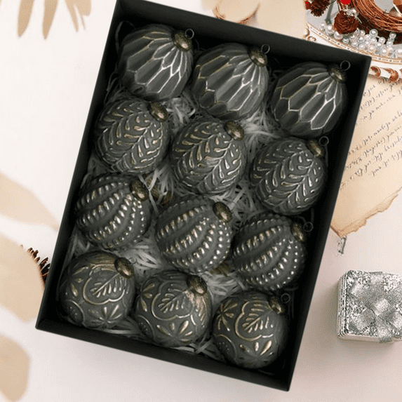 Bxaolu Christmas Hanging Balls, 3.15" Farmhouse Ball Ornaments (Set of 12, Antique Black), Vintage Christmas Tree Decorations (12Pcs/Set)