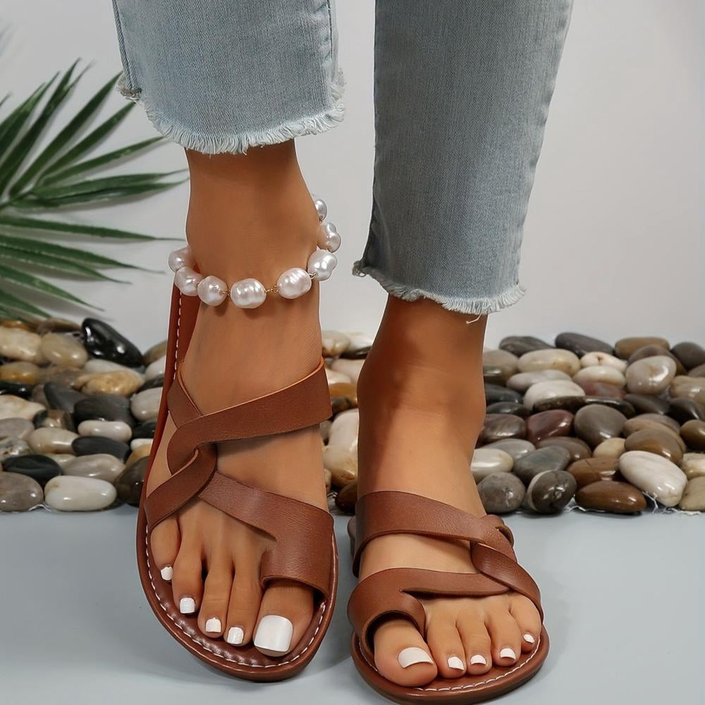Retro Style Flat Toe Ring Slippers For Women main image 0