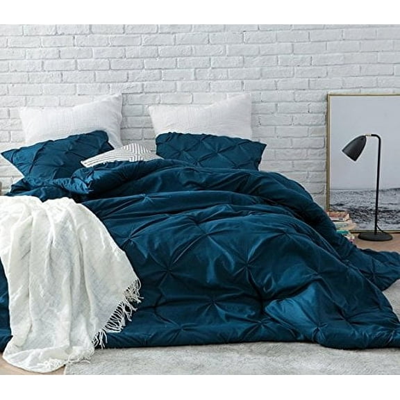 Byourbed BYB Nightfall Navy Pin Tuck Full Comforter