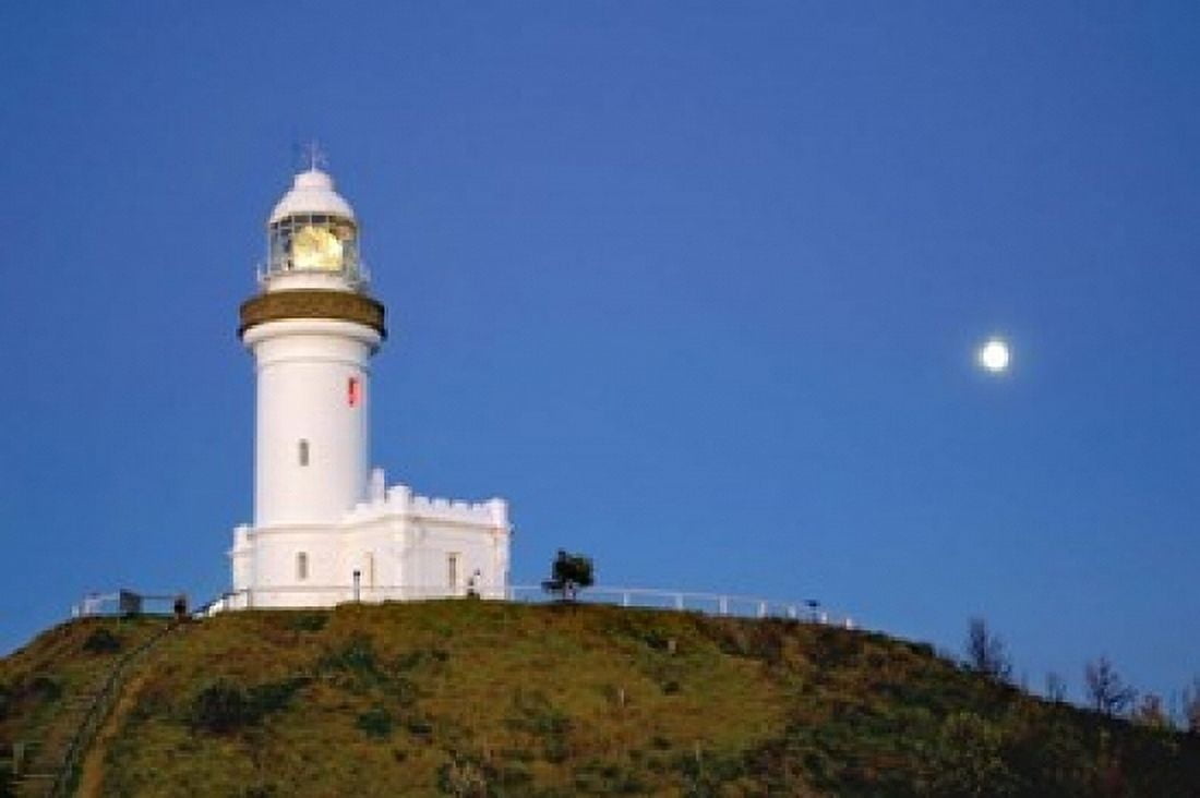 Byron Bay Australia Lighthouse landmark Canvas Art - Micah Wright DanitaDelimont (36 x 24)