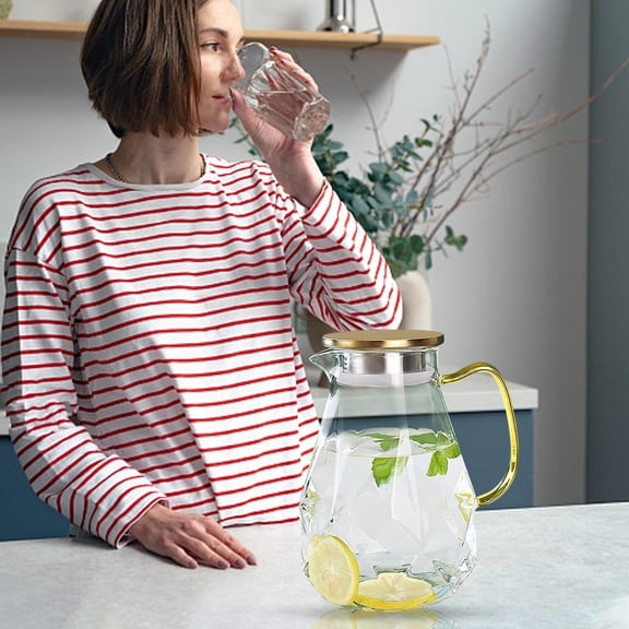 Byujiro Thickened Glass Water Pitcher 60.9oz Large-Capacity Clear Glass Jug with Handle for Iced Tea, Water, Home & Daily Use