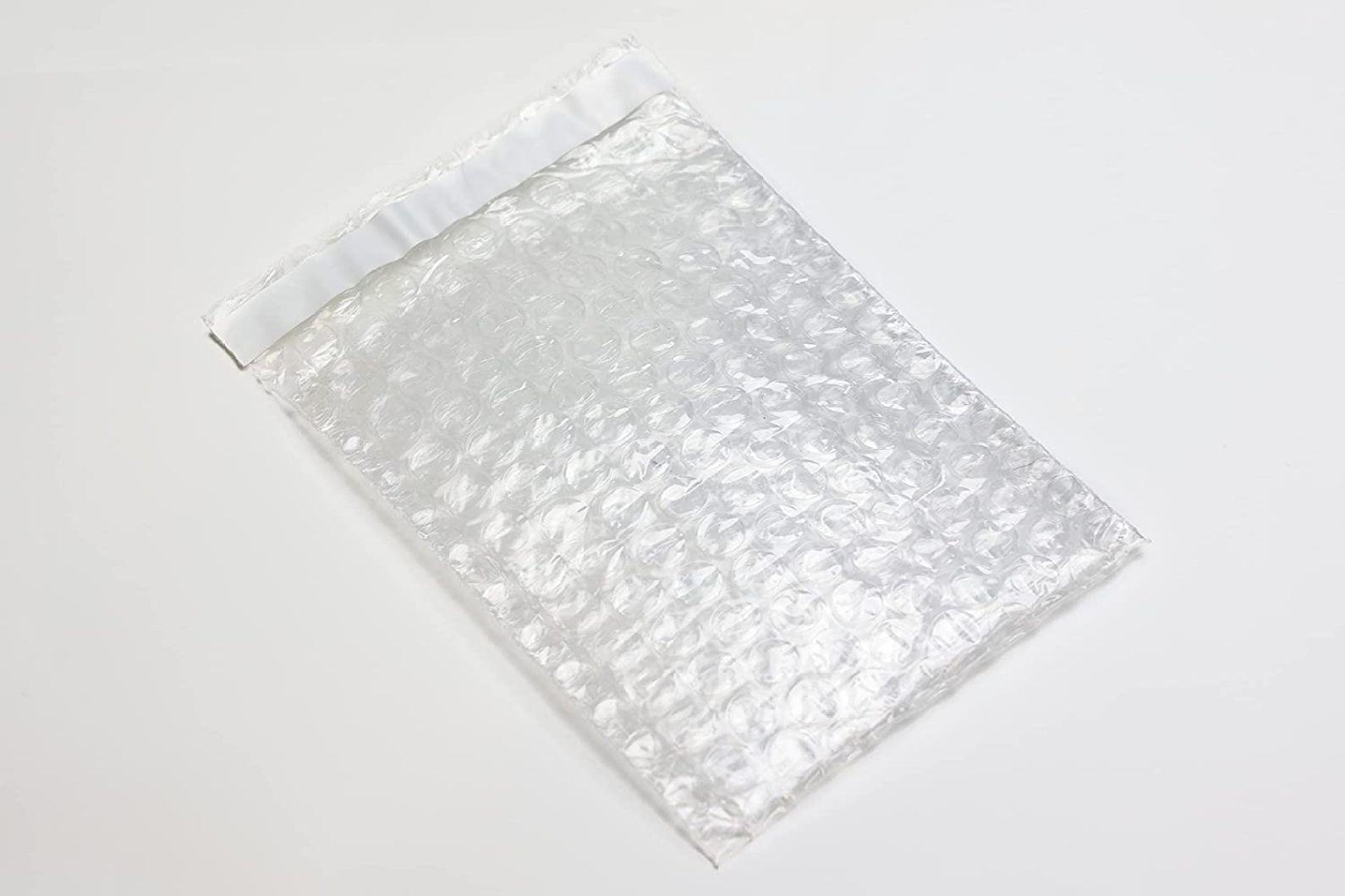 Bzbuy Bubble Out Bags 4.5 x 5.5 Clear Cushioned Pouches 4.5 x 5 1/2 Pack of 1500 Bubble Pouch Bags. Self-Sealing. Mailing, Shipping, Packing, Packaging, Storage and Moving.