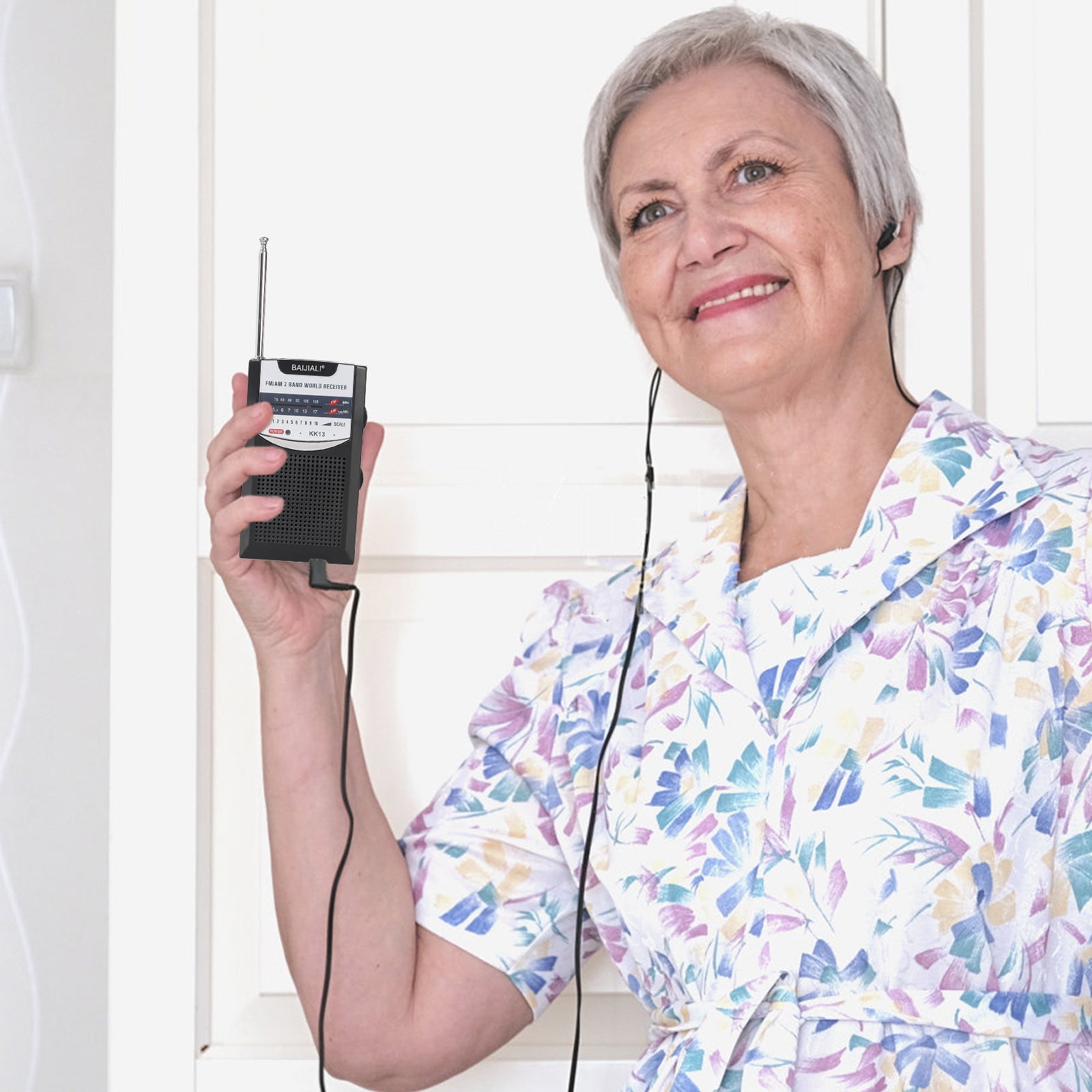 Bzdzmqm under $5 Vintage Portable Radio, Vintage AM FM Portable Radio ...