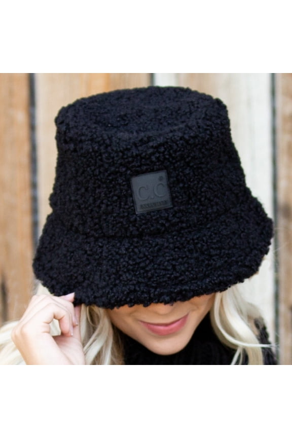 Fuzzy Sherpa Bucket Hat for Cold Weather, Black
