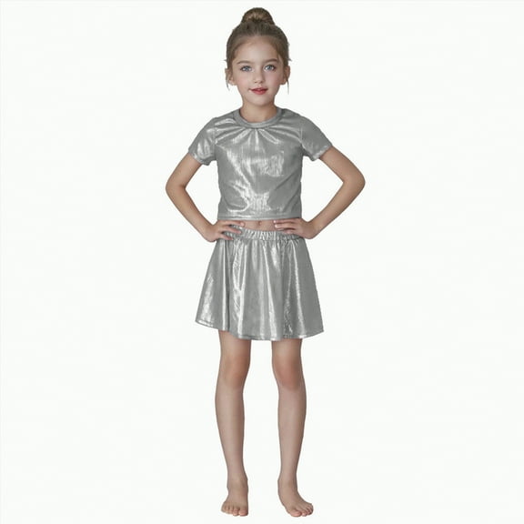 CAICJ98 Girls Metallic Crop Tops with Shiny Pleated Skirt 2 Pcs Set Kids Short Sleeve Sparkly Dance Disco Outfits (Silver,5-6 Years)