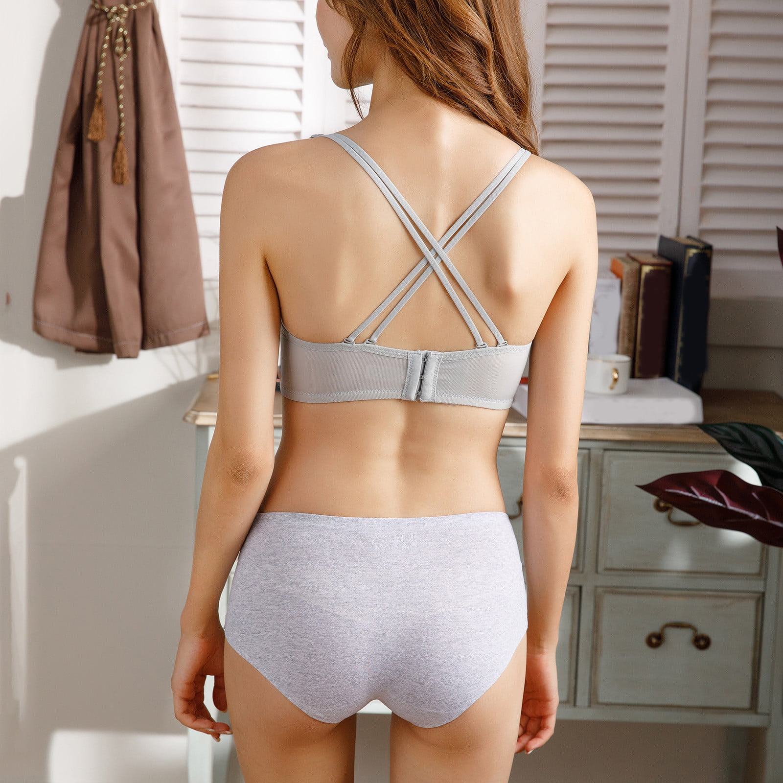 Women Padded Bra Wire Free Underwear Bra Everyday Underwear Adjustable  Strap Seamless Running Yoga Bra