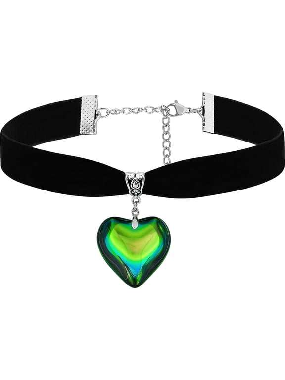 Gothic Heart Choker Necklace, Black Velvet Choker, Gothic Choker, Goth Choker, Vintage Necklace, Y2k Aesthetic Necklace, Jewelry Gift for Women