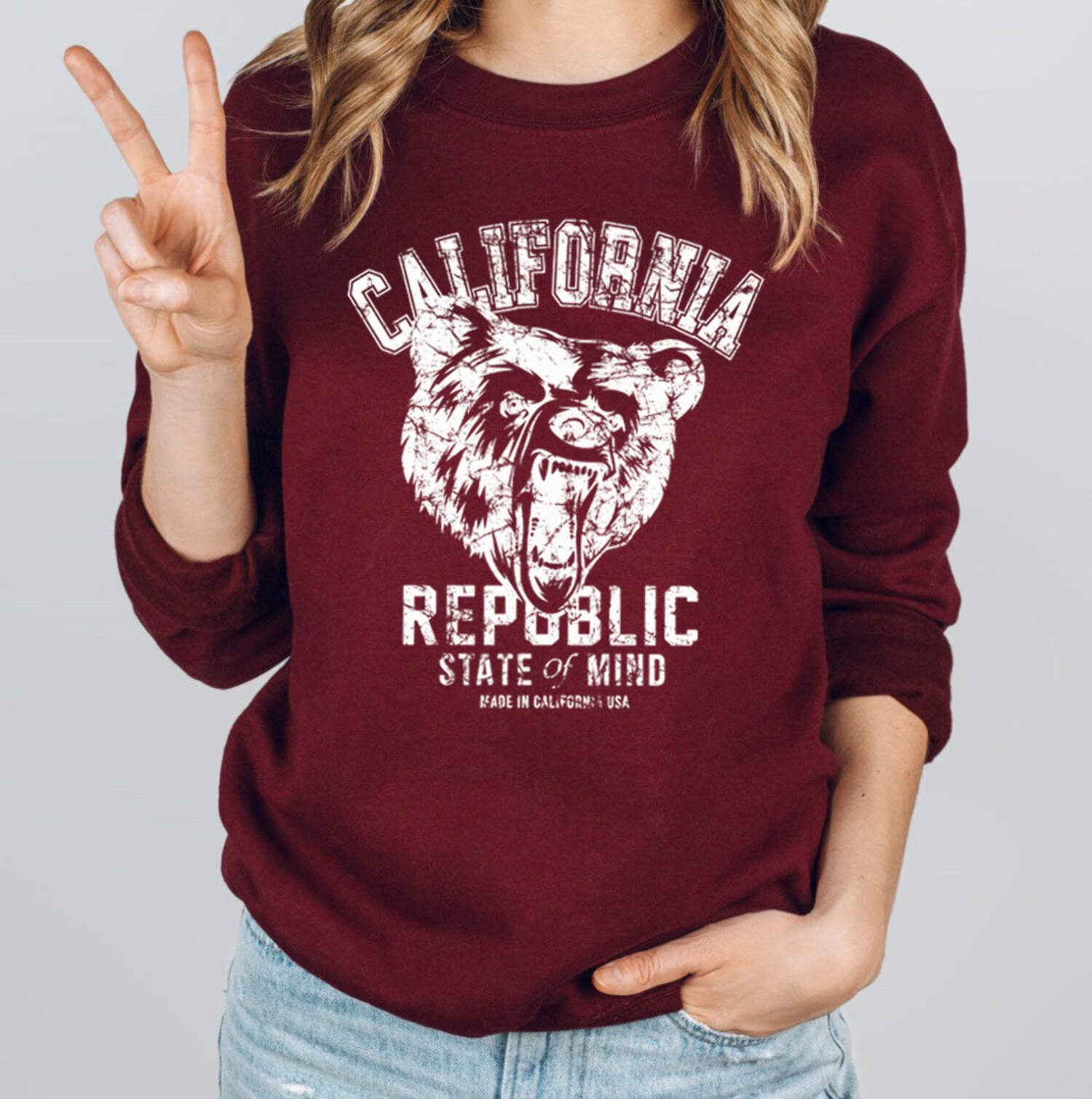 Dolphin Shirt Co California Republic Unisex Fleece Sweatpants - Comfort Fit With Bear Flag