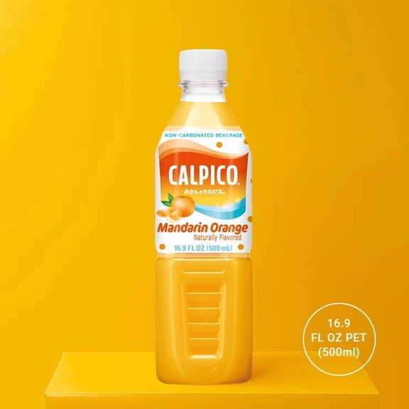 Calpico Mandarin Orange Flavor Non-Carbonated Beverage Bottle 12-Pack 16.9 fl oz
