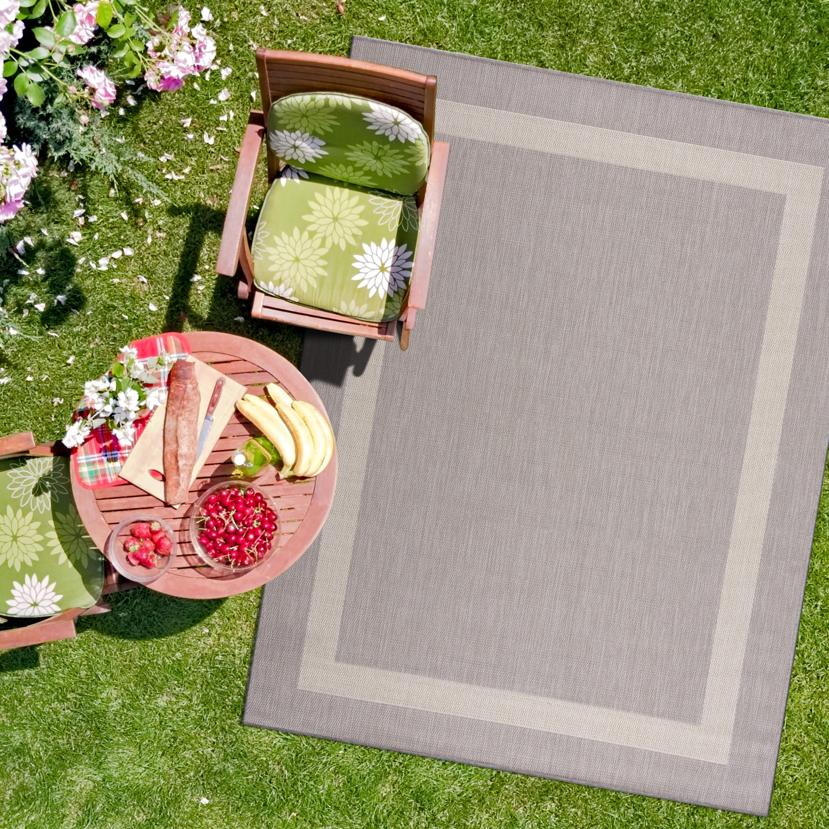 CAMILSON Bordered Washable Indoor Outdoor Area Rug Grey 5 x 7 - Walmart.com