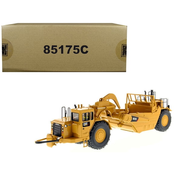 CAT Caterpillar 657 G Wheel Tractor Scraper with Operator "Core Classics Series" 1/50 Diecast Model Tractor by Diecast Masters
