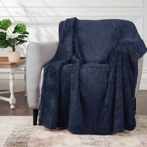CBCHome Cozy Chenille Sherpa Throw Blanket - Soft, Plush, Fluffy Sofa and Bed Throw, Great Gift for Women, Teens - All Season Home Décor (Vintage Indigo, 50" x 60")