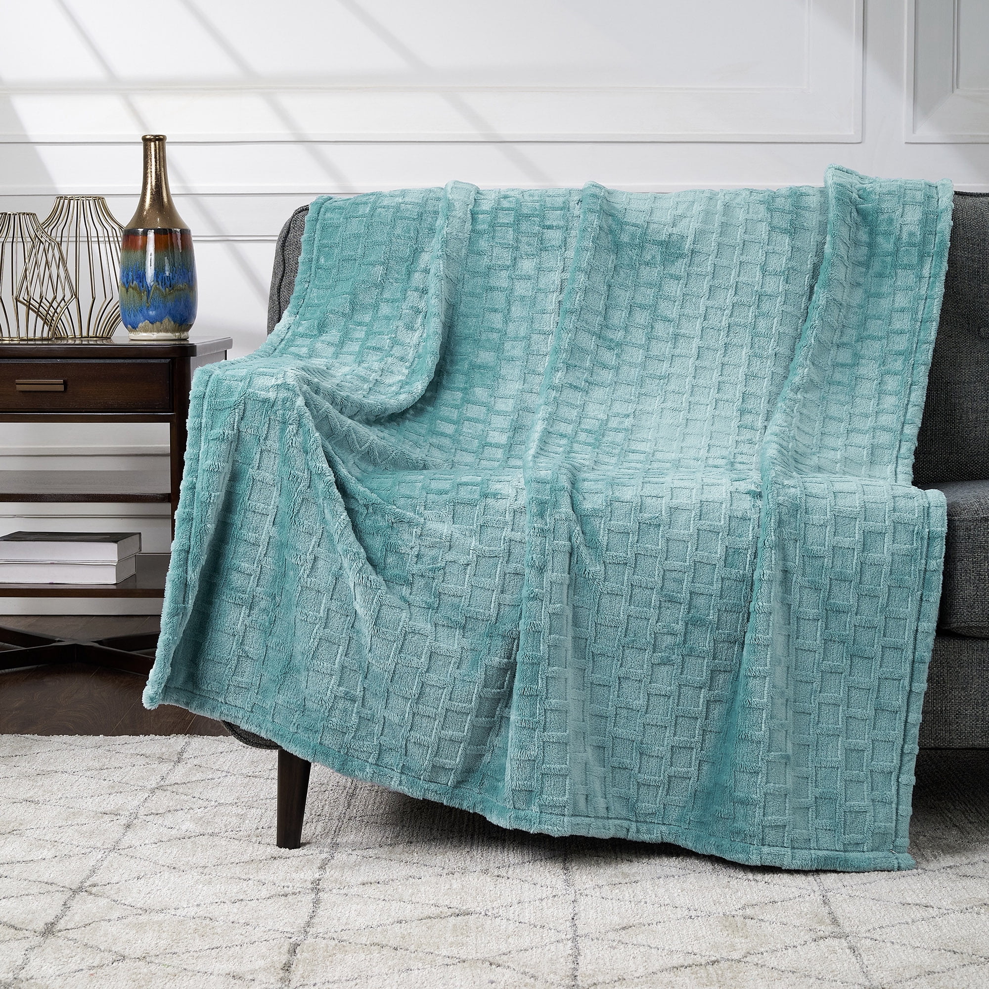 CBCHome Velvet Plush Jacquard Tile Throw Blanket for Couch - Buttery Soft, Cozy Throw, Cute Gifts for Women (Aqua, 50" x 60")
