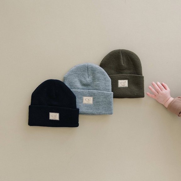CC Unisex Knit Baby Newborn - 9 Months Beanie in Light Grey - Soft, Warm Hats for Babies and Toddlers - Cozy Winter Wear