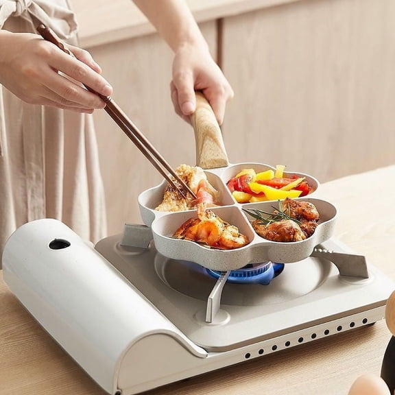 CCWADH Non Stick Heart Shaped Hamburger Pan, 4 Cup Breakfast Pancake Maker, Electric Induction Compatible, Family Cooking Tool