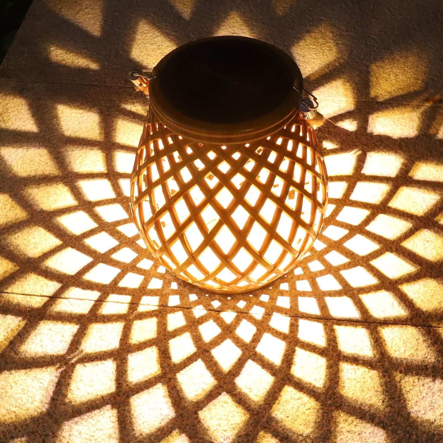 CELIVESGG Outdoor Hanging Solar Lanterns, Waterproof for Garden, Yard, Patio