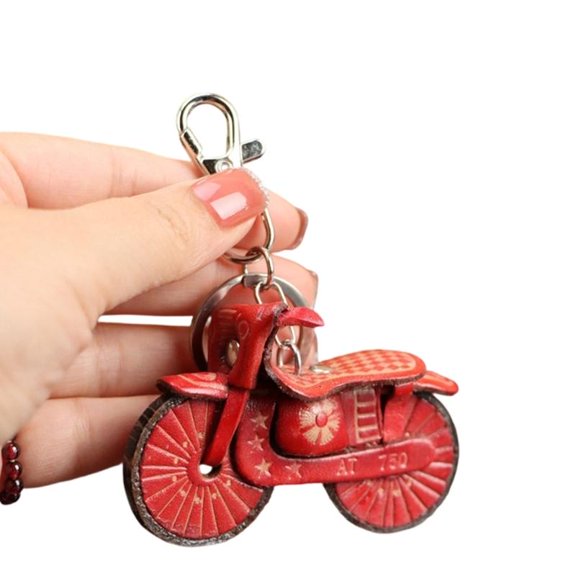CEORPER PU Motorbike Key Chain Pendant Holder Strong And Stylish For Daily Use