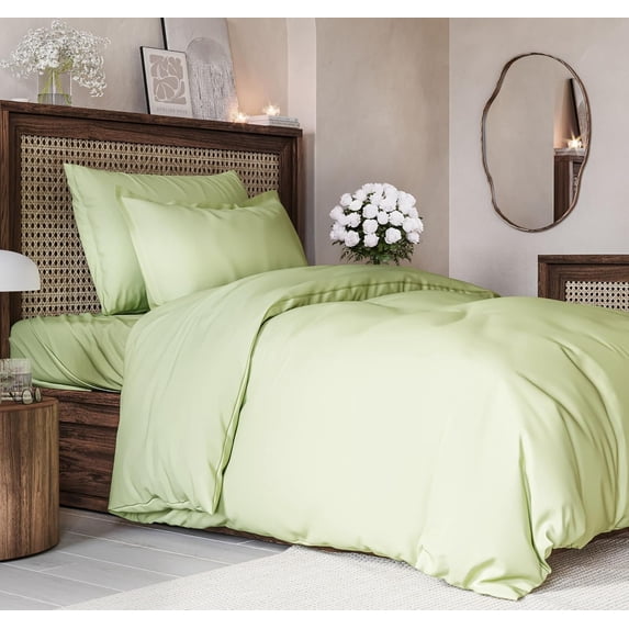 CGK Linens 2-Piece Premium Duvet Cover Set - Twin Size Soft Comforter Cover With Zipper & Matching Pillowcases, Light Sage Green