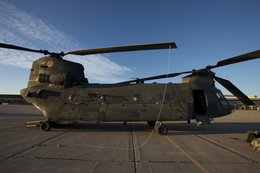 CH-47 Chinook helicopter on the tarmac Canvas Art - Terry MooreStocktrek Images (18 x 12)