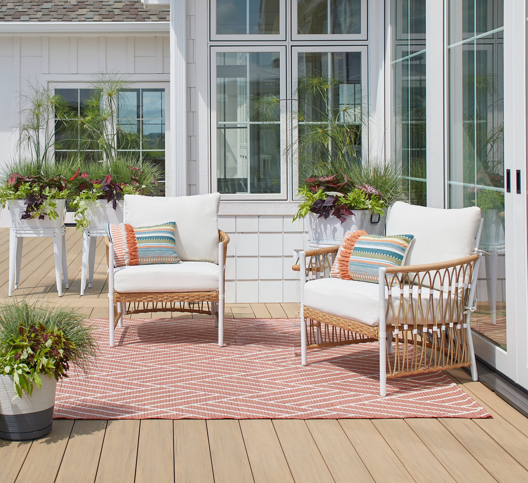 Better Homes & Gardens Lilah 2-Pack Outdoor Wicker Lounge Chairs, White