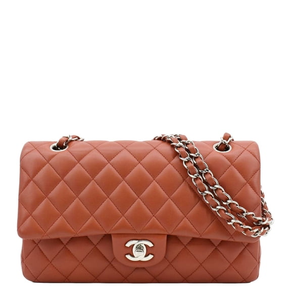 Pre-Owned CHANEL Classic Medium Double Flap Quilted Leather Shoulder Bag Red