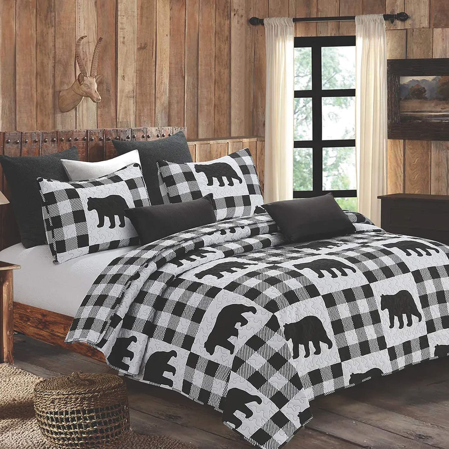 CHAOCHUANG 3 Piece Queen Lodge Quilt Bedding Set Buffalo Bear Plaid