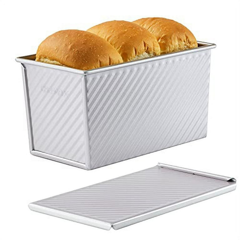 https://i5.walmartimages.com/seo/CHEFMADE-Pullman-Loaf-Pan-with-Lid-0-99Lb-Dough-Capacity-Non-Stick-Rectangle-Corrugated-Toast-Box-for-Oven-Baking-4-2-x-7-7-x-4-4-Champagne-Gold_bec386d0-953a-49e4-bd85-62d208e32c9c.1762a6765915b681eb5d179cbbde7018.jpeg?odnHeight=768&odnWidth=768&odnBg=FFFFFF