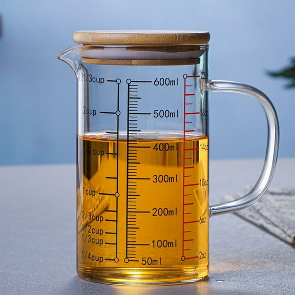 CHENjy 600ml Borosilicate Glass Measuring Cup - V-Shaped Spout with Wooden Lid, Microwave Safe for Baking, Bartending & Coffee, Clear Dual-Scale Markings