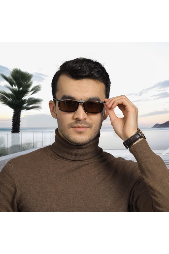 -Polarized Clip-on Sunglasses with Flip Up Function Suitable Driving Sports