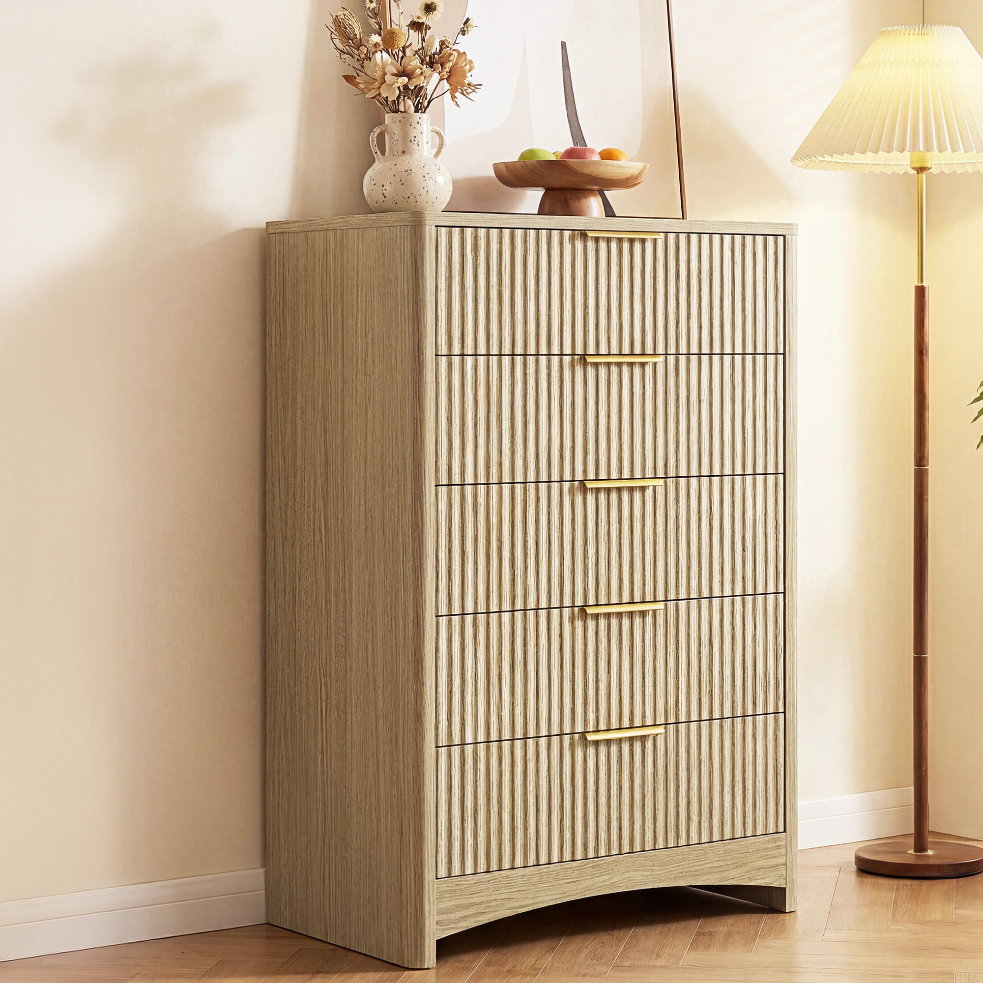 CHITOOMA Modern 5 Drawer Dresser for Bedroom, Fluted Wood Chest of Drawers with Gold Handles, Tall Storage Cabinet for Living Room, Natural