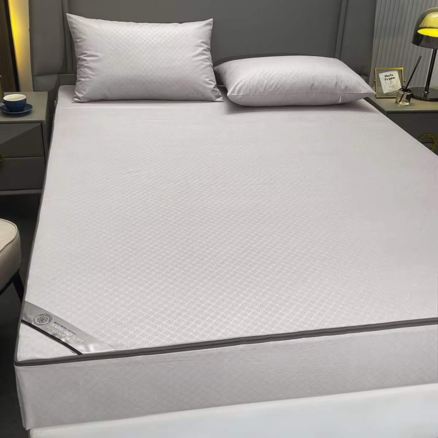 CHNGTO Waterproof 6Sides Mattress Cover with Zipper for Queen and King