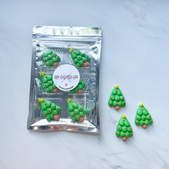 CHRISTMAS TREE EDIBLE DECORATIONS