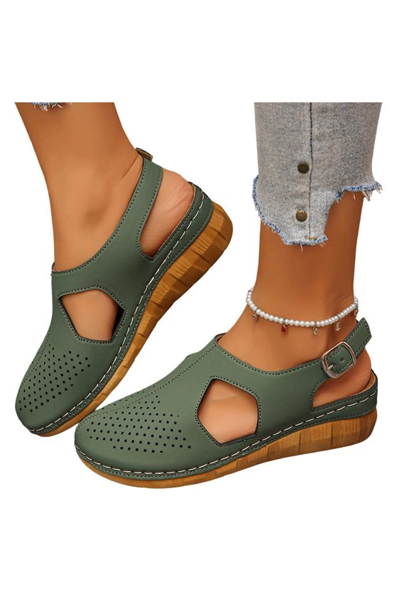 Women's Closed-Toe Platform Sandals - Adjustable Back Strap & Perforated Upper, Round-Toe Chunky Heel Beach Shoes for Summer