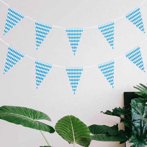CIMAXIC Pennant Style Bavarian Pennant Banner 25 Flags per Set