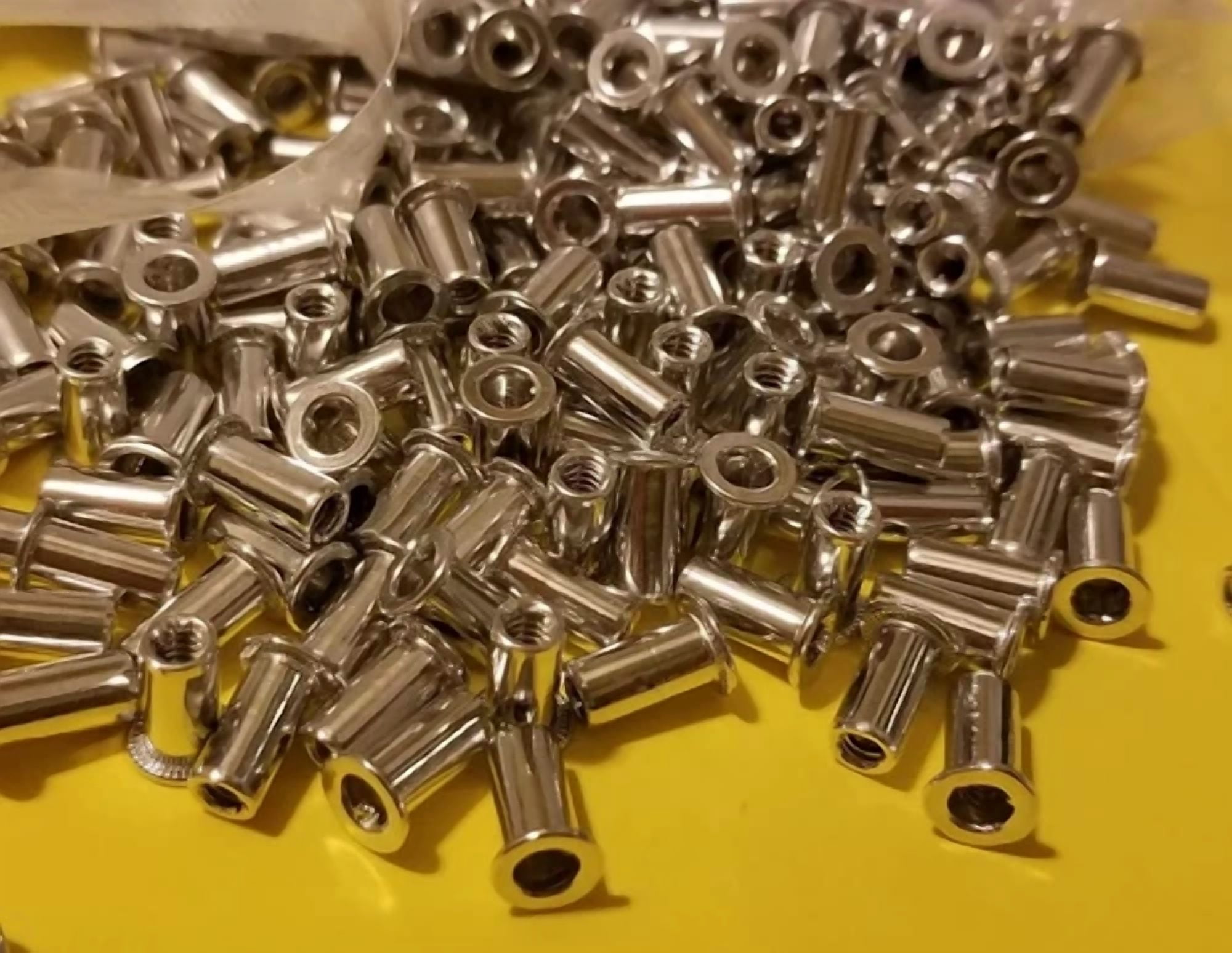 CIRCLE- 100 Pcs 6-32 Aluminum Flange Nutserts Rivet Nut Rivnut Nutsert Sae Standard