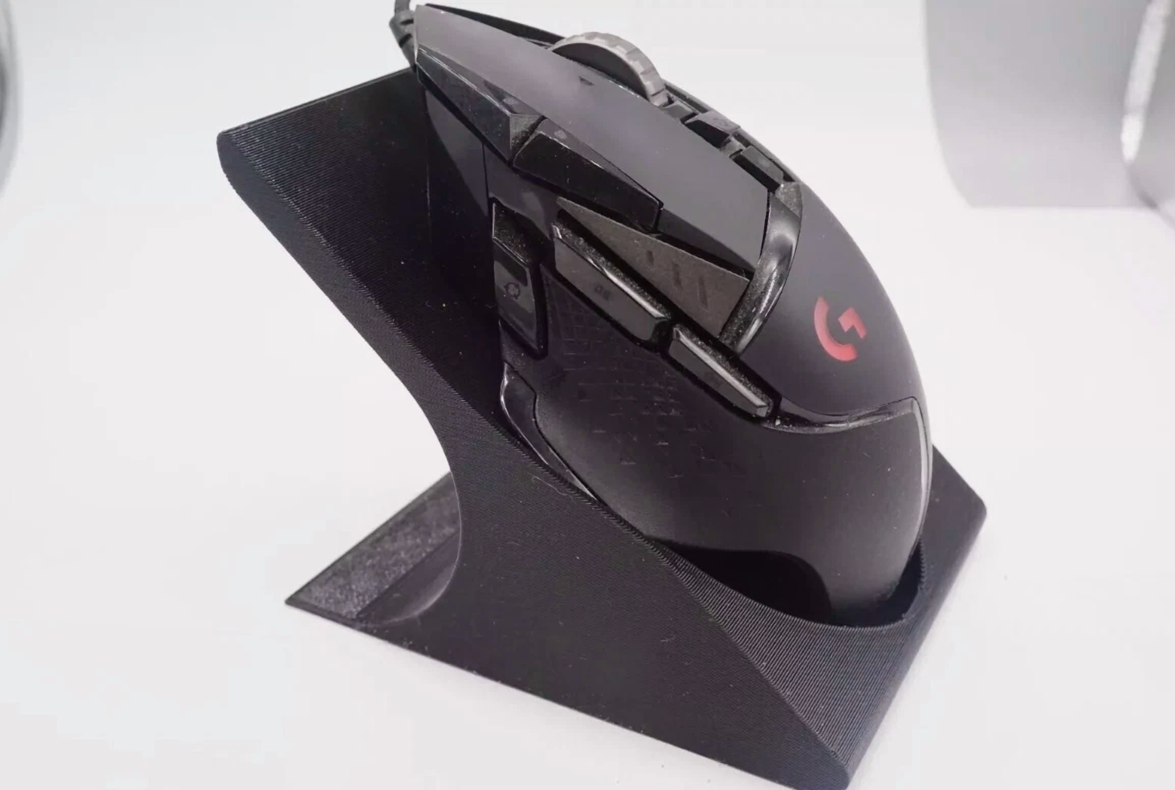 CIRCLE- Gaming Mouse Stand For Logitech G502 / Glorious Model O/O-/D/D- And More