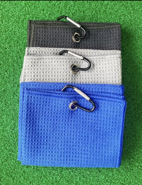 CIRCLE- Golf Towel With Hook