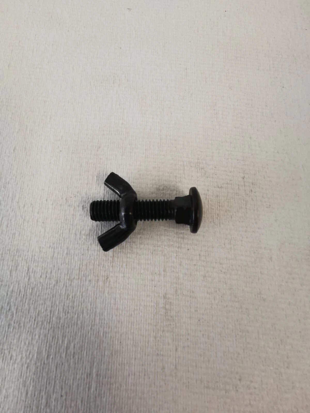 CIRCLE- M8 X 30Mm Black Carriage Bolts With Wing Nuts. Qty:(8 Sets)