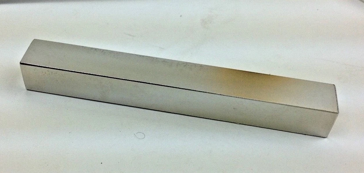CIRCLE- Madison Supply, Heavy Duty, 75Lb, Neodymium Magnet Bar 4 X 1/2 X 1/2, Grade 45