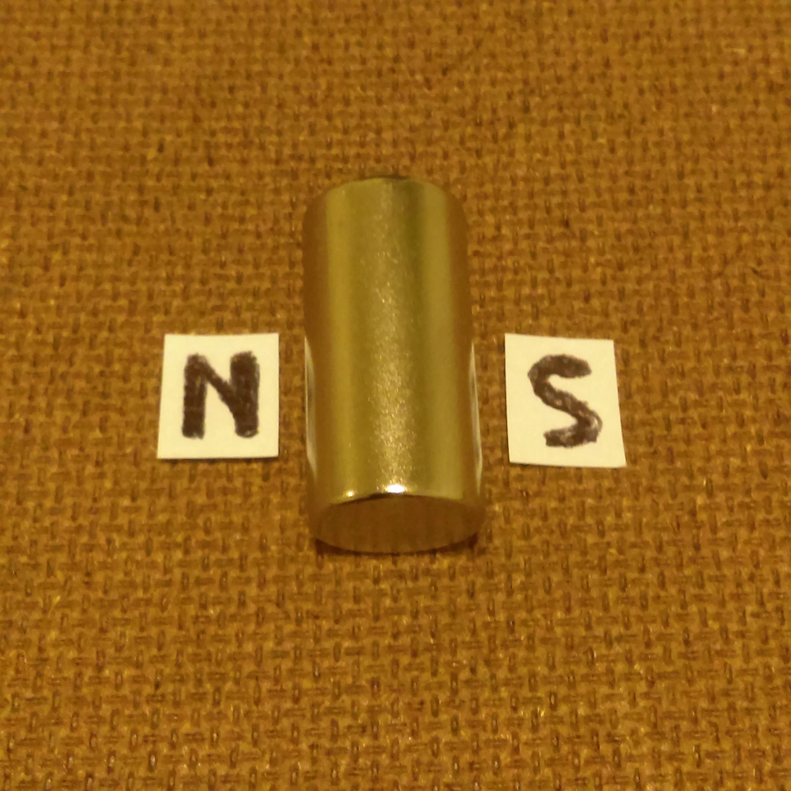CIRCLE- Neodymium Diametrically Magnetized (3/8 X 1) Inch Cylinder/Disc Magnets.
